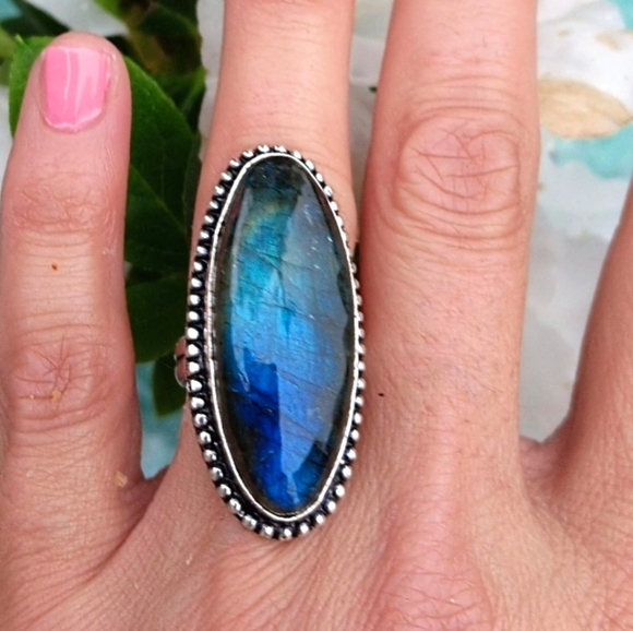 Larimar Inc Jewelry - 💙Blue Flash Labradorite Sterling Silver Ring
